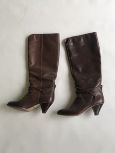 "Soft vintage 80s high leather boots with braided straps by the ankle. Super cool!  Size 6 High 17\" long (top to heel) 2 1/2\" heel Condition really nice (only a few scratches on the back heel. See last picture for reference. Feel free to convo with any request. Happy Autumn 🍂" Autum Boots, Leather High Boots, Autumn Boots, Happy Autumn, Leather Boots Heels, Fringe Purse, High Leather Boots, Vintage Boots, Braided Strap