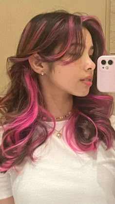 Brown To Pink Balayage, Peekaboo Hair Color Ideas, Peekaboo Hair Color, Brown And Pink Hair, Pink Hair Highlights, Pink Hair Streaks, Pink Balayage, Peekaboo Hair Colors