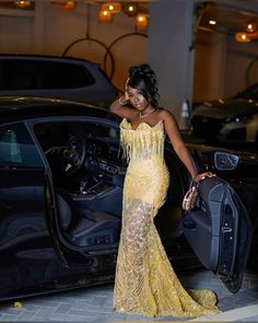 Homecoming Aesthetic, Car Photoshoot, African Prom Dresses, Gold Prom, Gold Prom Dresses, Senior Prom Dresses, Prom 2024, Prom Inspo, Prom Looks