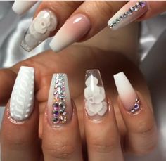 † JODI DIAMOND 🔥 JodiDiamond.com ⟁ Sweater Nails, Nails Only, Pretty Nail Art, Girls Nails, Cute Nail Designs, Creative Nails, Flower Nails