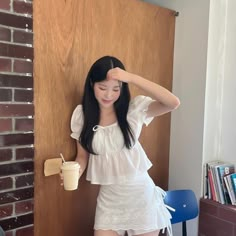 Korean Spring Outfit, Chinese Summer Outfits, Preppy Chic Outfits, Feminine Casual, Dressy Casual Outfits, Thrifted Outfits, Classy Casual Outfits, Really Cute Outfits