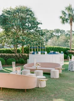 Blush and Gold Wedding Seating with Sofas | Romantic Wedding in 30A Florida | 30A Wedding Venues Wedding Sofas Seating, Outdoor Furniture Wedding, Wedding Couch Seating, Wedding Sofa Design, Sofas Wedding, Bar Set Up For Wedding, Beach Wedding Bar, Gourmet Wedding Food, Wedding Lounges