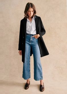 Mantel Johnson - Zwart - Wol - Sézane Style Parisienne, Look Jean, Paris Mode, Mode Inspo, Black Blazer, Mode Inspiration, Cropped Denim, Work Fashion, Parisian Style