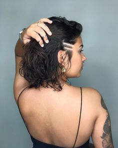 Undercut Haircut, Tutorial Ideas, Easy Hairstyle, Hairstyle Tutorial, Haircut Ideas, Undercut, Hairstyle Ideas, Tattoos, Hair