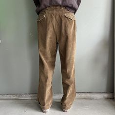 Vintage y2k Baggy L.L. Bean Tan Wale Cords
great wide leg fit and earth tone dark tan color, perfect corduroy pants from bean, thick cord, cozy fit
measures at 36x28.5, 8.5 leg
Liam is 6' and wears a 30" waist for reference
FREE SHIPPING

#vintagecords #whalecord #skate #vintage #vintagelook Dark Tan Color, Wide Wale Corduroy, Dark Tan, Cozy Fits, Y2k Baggy, Corduroy Pants, Tan Color, L L Bean, Men's Pants