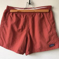 Patagonia Baggies In Spanish Red Women’s Small 5 Inch Inseam. New Without Tags Patagonia Baggies Women Outfit, Red Patagonia Jacket, Patagonia Beach Bottoms With Built-in Shorts, Patagonia 5” Baggies, Patagonia Baggies, Patagonia Shorts, Patagonia Womens, Patagonia, Womens Shorts