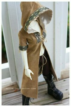 Larp Costume Female, Wizard Cloak, Coat Inspiration, Steampunk Outfits, Mode Steampunk, Dolls Dress, Embroidered Ribbon, Mode Hippie, Larp Costume