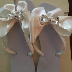 Flops de boda. Zapatos para novia. Flip Flops para novia. | Etsy