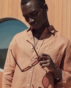 It's giving sun-kissed ☀️

Obsessed with the terracotta version of the linen you already love—light, breathable, and basically spring in a shirt. 

The 100% European Linen Long Sleeve Shirt, always fairly priced at $39.90. Casual Long Sleeve Flax Shirt, Modern Linen Summer Shirt, Modern Linen Shirt For Summer, Modern Long Sleeve Linen Shirt, Brown Summer Shirt For Everyday, Modern Linen Shirt For Spring, Unstructured Linen Beach Shirt, Unstructured Linen Shirt For Beach, Unstructured Linen Shirt For The Beach