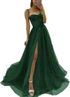 Olivia Mark - Sophisticated and Elegant Long Black Evening Gown with Sensual Appeal Tulle Prom Dress Long, Glitter Prom Dress, Princesa Tiana, Tulle Prom Dresses, Black Evening Gown, Green Tulle, Evening Party Gowns, Tulle Prom Dress, Party Gowns