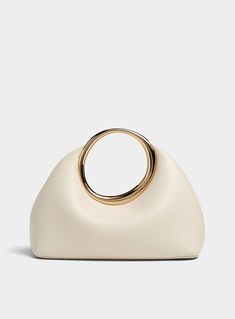 Unique Bags Design, Gold Handbag, My Style Bags, Mode Tips, Luxury Bags Collection, Mode Zara, Round Handle, Girly Bags