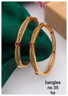 Fancy Bangles Gold Indian, Bangels Designes Gold For Women Simple, Gold Bangles Designs Latest, Bangle Gold Designs, Daily Wear Gold Bangles Indian, Daily Use Gold Bangles Indian, Gold Bangles Design Daily Wear Latest, Antique Gold Bangles Design, Gold Kangan