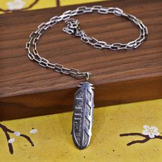 Vintage Native American Sterling Silver handmade elongated chain necklace, 925 feather pendant, silver tested Feather Pendant, Savannah Ga, Pendant Silver, Sterling Silber, Handmade Silver, Pendant Necklaces, Native American, Jewelry Necklace Pendant, Chain Necklace