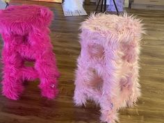 Cute Pink Decorations For Bedrooms, Mannequin Torso Decor, Pink Fur Wall, Lovecore Room, Girl Apartment Decor, Beauty Room Decor, Cute Bedroom Decor, Dreamy Room