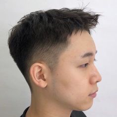 Men’s Haircut Asian Hair, Short Hair Asian Men, Asian Men Short Hairstyle, Sind Curtain Bangs, Was Sind Curtain Bangs, Asian Boy Haircuts, Short Fade Haircut, Men Blonde Hair, Asian Man Haircut