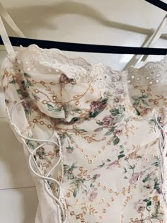 Corset Fashion Outfits, Cropped Corset, Corset Fashion, Floral Corset, Hozier, Plus Size Lingerie, Corsets, Aesthetic Clothes, Pretty Outfits