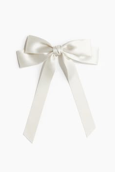 Bow-decorated Hair Clip - White - Ladies | H&M US White Hair Accessory, White Hair Bows, Beauty Gift Card, Summer Basics, Baby Outerwear, Metal Hair Clips, Concert Fits, Blouse Pants, Jean Accessories