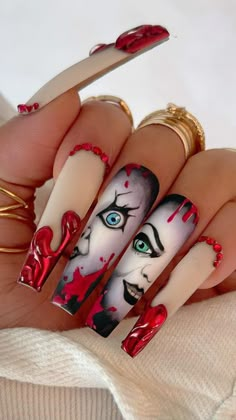 Tino Vo on Instagram: "Chucky & his bride 🖤❤️ -Chucky live available on this page September 7th -The blood drip available on this page September 24th . See you tomorrow on live 👉@tinovo.shop 12:00 PM central time October-21st _________________________ ❤️Nail Art supplies at www.TinoVo.shop ❤️Crystal at www.DreamtimeCreations.com . @dreamtimecreations _________________________ #nails #tinovo #nailsofinstagram #naileditnailsonfleek #nailart #nailstagram #nailinspo #nailfie #nailideas #nails Horror Nails Chucky, Chuckie Nail Art, Childs Play Nails, Chunky Nails Acrylic, October Halloween Nails, It Nails Halloween