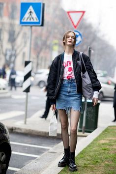 Model Street Style Fall, Model Street Style, Model Look, Autumn Street Style, Models Off Duty, Fall 2017, Spring Summer Outfits, Grunge Fashion, Milan Fashion