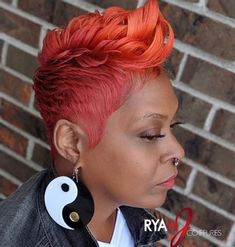 Platinum Hairstyles, High Ponytail Hairstyle, Short Hair Designs, Black Hair Short Cuts, Short Spiked Hair, Chic Short Hair, Short Hair Images, Ponytail Hairstyle