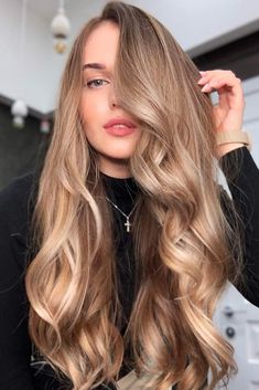 Boho Hairstyle, Dyed Blonde Hair, Dirty Blonde Hair, Honey Blonde Hair, Haircut Styles, Dark Blonde Hair