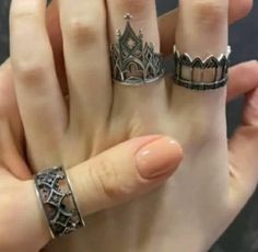 Accessories Gothic, Wedding Ring Unique, Goth Accessories, Gothic Ring, Medieval Jewelry, Gothic Rings, Dope Jewelry, Gothic Architecture, Funky Jewelry