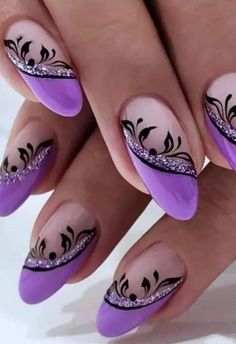 Galaxy Nail, Galaxy Nail Art, Silver Nail Designs, Butterfly Nail Designs, Fancy Nail Art, Purple Nail Art, Art Designs Ideas, Gel Nail Art Designs, Purple Nail Designs