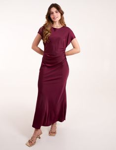 Make sure you're the best-dressed guest with this gorgeous burgundy satin slip dress. Teamed with gold heels and accessories, you can't go wrong with this little number. 100% Polyester Made in China Machine washableV neckShort sleeve Tie up backUnfastened Model wears a size: SModel height: 5ft 7.5 / 171cm Satin Burgundy Dress, Burgundy Satin Dress, Slip Maxi Dress, Dark Red Dresses, Number 100, Bias Cut Dress, Blouse Sale, Gold Heels, Burgundy Dress