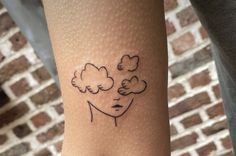 Minimalist Tattoo Ideas, Inspiration Tattoo, Tattoos Geometric, Small Hand Tattoos, Different Tattoos, Discreet Tattoos, Subtle Tattoos, Elegant Tattoos