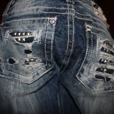 Never Worn New Without Tags Excellent Condition Stars & Stripes Cuffed Skinny Jeans Studded Detailing Distressed Wash Star Miss Me Jeans, Studded Clothes, Stud Jeans, Studded Pants, Stud Clothing, Feminine Rage, Bedazzled Jeans, Big Jeans, Black And White Hats