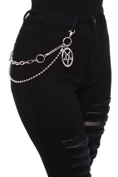 Jeans With Chains, Cute Emo Outfits, Tomboy Style Outfits