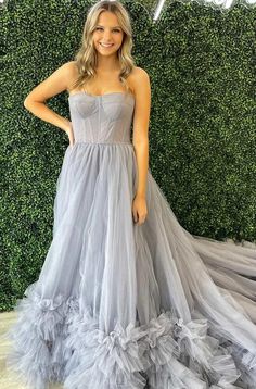 Floor-length Tulle Corset Dress For Prom, Prom Dress With Ruffles, Tulle Prom Dress Long, One Shoulder Homecoming Dress, Chiffon Wedding Dress Beach, Long Ball Gown, Prom Dresses 2024, Dress With Ruffles, Short Prom Dress