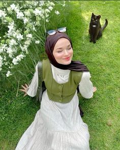 Soft Girl Aesthetic Outfit Hijab, Hijab Outfits For Summer, Outfits Ideas Hijab, Green Outfits Summer, Summer Pastel Outfits, Outfits Aesthetic Hijab, Hijab Outfits Ideas, Green Outfit Hijab, Modest Hijab Outfits