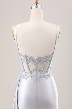 Silver Ball Dress, Long Prom Dress Ideas, Prom 2025 Dresses, Silver Corset Outfit, Formal Dresses Silver, Senior Dresses, Light Blue Prom Dresses, Prom Dress Corset, Long Corset