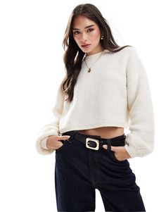 Trøjer og cardiganer fra ASOS DESIGN Strik holder altid Højhalset Lange ærmer Cropped længde Afslappet pasform Boucle Sweater, Winter Party Dress, Spring Floral Dress, High Neck Long Sleeve, Crop Sweater, Long Black Dress, Satin Slip Dress, Maxi Dress Trend, Petite Maternity