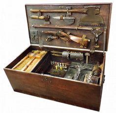 Vampire Kit, Miniature Tools, Monster Slayer, Solomon Kane, Vampire Stuff, Cabinet Of Curiosity, Wooden Trunks