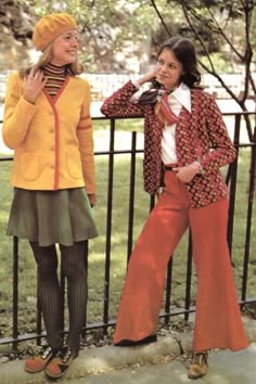 70s Fashion Orange, Yellow And Orange Outfit, 80s Business Casual, 1970 Outfits, 1970s Outfits, Giki Tiki, 1970s Fashion Women