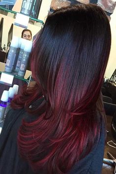 Pelo Color Vino, Hair Color Red Ombre, Winter Hair Color Trends, Winter Dark, Brown Ombre Hair, Wine Hair, Queen Style, Dark Red Hair