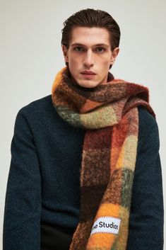 Acne Studios Scarf Men, Men With Scarves Outfits, Winter Scarf Men, Scarf Model, Scarf Inspiration, Men Scarves, Scarves Men, Mens Scarfs, Male Scarf Outfit