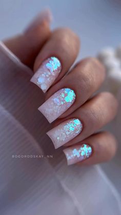 Chrome Over Glitter Nails, Quartz Nails Tutorial, Disney Acrylic Nails, Gel Nail Art Designs, Diy Acrylic Nails, Ombre Acrylic Nails, Gel Nails Diy, Glitter Gel Nails