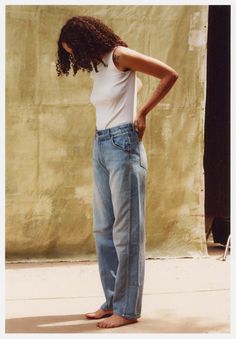 jane lancaster – imogene + willie Imogene Willie, White Tee Shirts, Outdoor Photoshoot, Street Style Summer, Premium Denim, Photo Inspo, Lancaster, Pants Outfit, Above The Knee