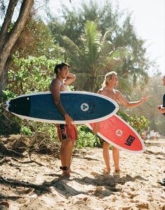 Two men standing at the beach with Channel Islands surfboards under their arm. Channel Islands Surfboards, Neck Beard, Surfboard Shapes, Custom Surfboards, Three Brothers, Channel Islands, Futuristic City, Quiver, Head Shapes