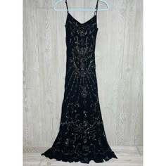 Vintage Sue Wong nocturne black beaded evening dress / formal dress size 8 silk Sue Wong Dresses, Sue Wong, Dress Formal, Formal Evening Dresses, Dress Clothes For Women, Black Beads, Formal Dress, Evening Dress, Favorite Outfit