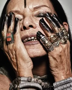 Michelle Lamy, Michele Lamy, Yiqing Yin, Mario Sorrenti, Advanced Style, Mode Inspo, Italian Charm Bracelet, Rick Owens, Style Icon