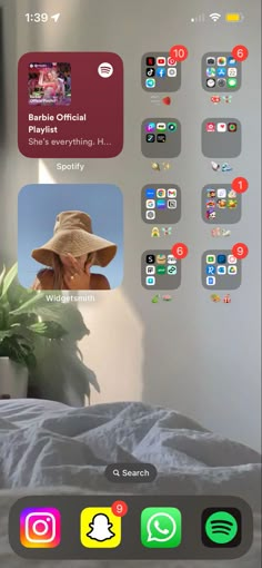 an image of someone's face on the bed with other app icons in the background