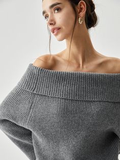 Details Composition: 50% Polyester, 50% Acrylic Design: Plain Style: Casual, Elegant Thickness: Regular Material: Knit Occasion: Leisure Size & Fit Stretch: Non-stretch Fit Type: Shift Cm Inch Size Length Sleeve Bust XS 59 60.5 97 S 60 62 101 M 61 63.5 105 L 62 64.5 111 XL 63 65.5 117 XS 23.2 23.9 38.2 S 23.6 24.4 39.8 M 24 24.9 41.3 L 24.4 25.4 43.7 XL 24.8 25.9 46.1 Care Instructions Hand wash cold with like colors Do not bleach Flat dry Iron at a maximum of 110°C/230°F Do not dryclean Off Shoulder Knit Sweater, Thrift List, Outfit Oversize, Acrylic Design, Future Style, Plain Style, Grey Knit Sweater, Dream Board, Floral Dress Summer