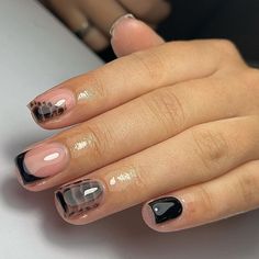 Builder Gel Short Nails, Cool Short Nails Design, Cute Biab Nails, Very Short Square Nails, Gothic Short Nails, Square Nails Short Design, Very Short Nails Ideas, Cool Short Nails, Unique Short Nails