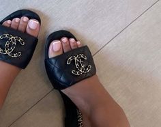 Lirika Matoshi, Luxury Lifestyle Women, Lifestyle Women, Slides Sandals, Only Shoes, Cute Poses For Pictures, Shoe Closet