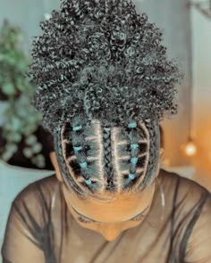 Afro Hair Bun, Cute Natural Hairstyles, Natural Hair Bun Styles, Girls Natural Hairstyles, Hair Twist Styles, Curly Hair Styles Easy, Natural Curls Hairstyles