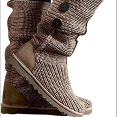 New Big Kid Ugg Crochet Ugg Boots, Sparkle Uggs, Adirondack Ugg Boots, Black Patent Boots, Black Winter Boots, Ugg Classic Tall, Black Ugg Boots, Classic Ugg Boots, Ugg Boots Australia